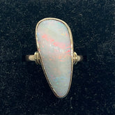 Ladies 9ct With Opal stone Solid Gold Ring Size 6/ Size M/ 13-53